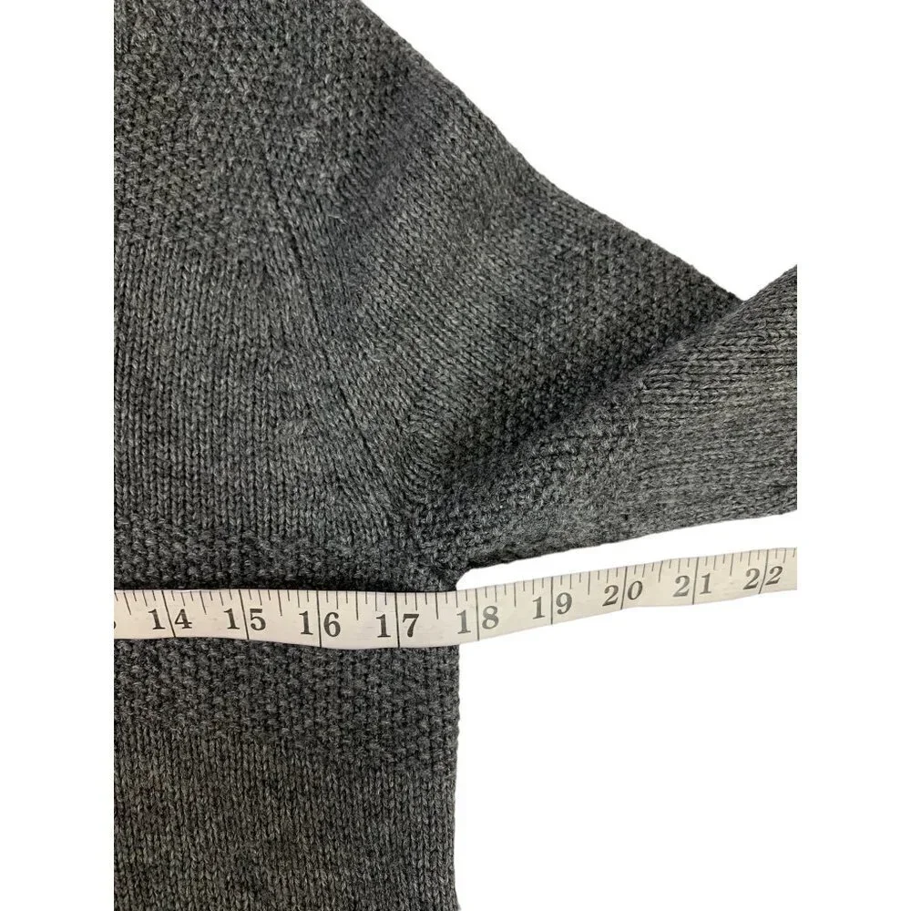 H&M Women's Charcoal Knitted Pullover Sweater